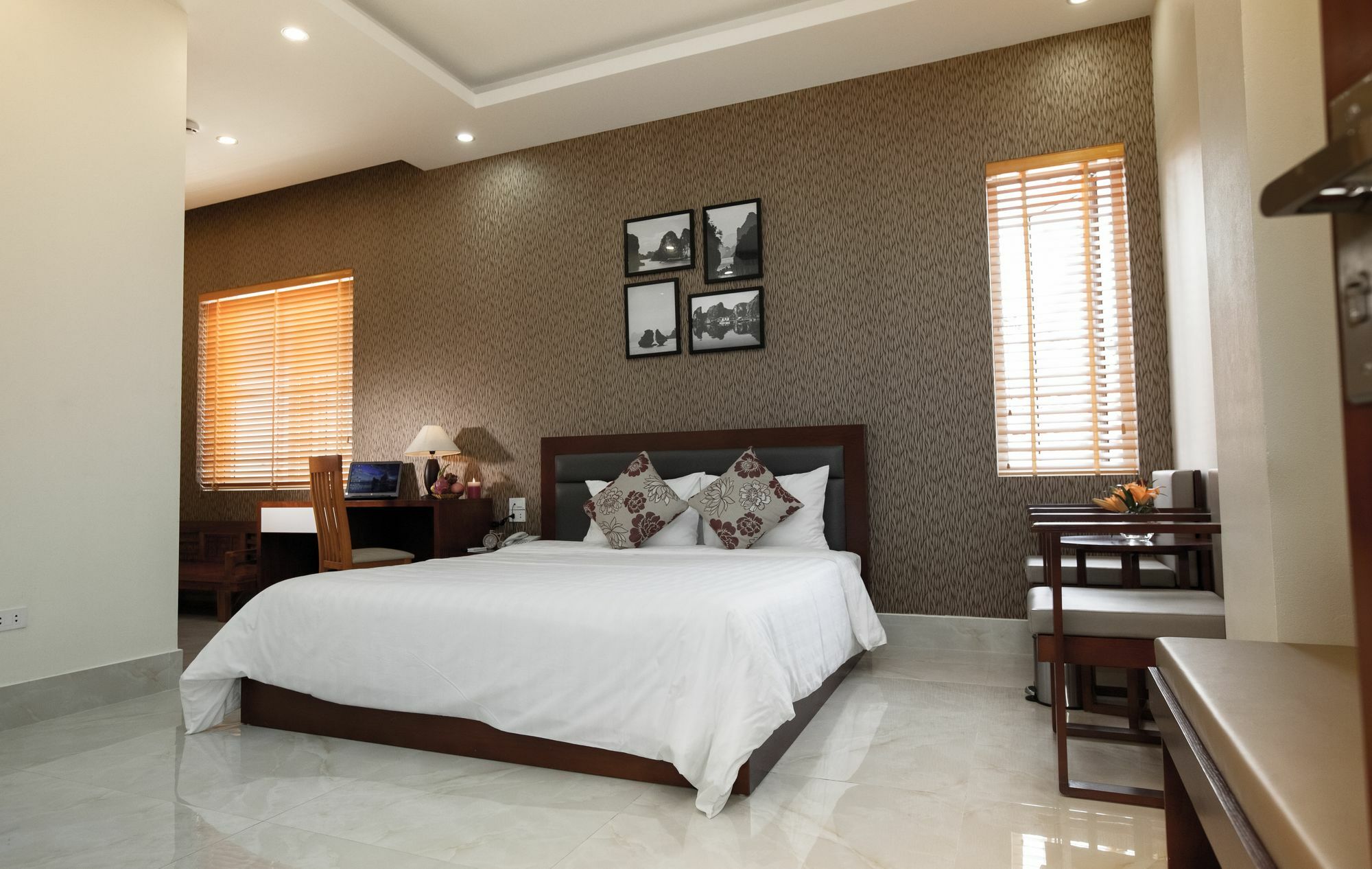 Halong Seoul Hotel Ha Long Exterior photo